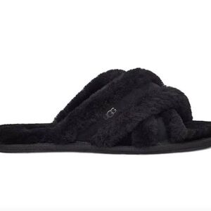UGG Women's Black Scuffita Slippers